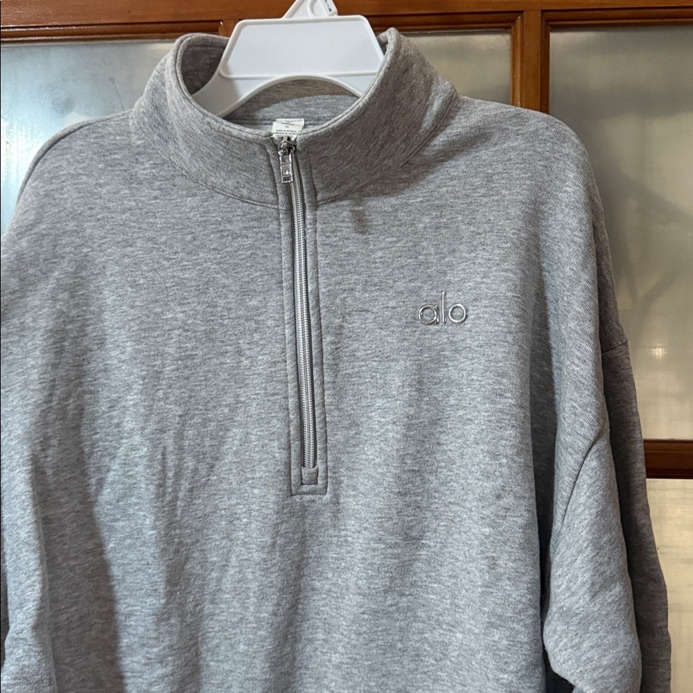 ALO Accolade 1/4 zip pullover - Picture 3 of 4